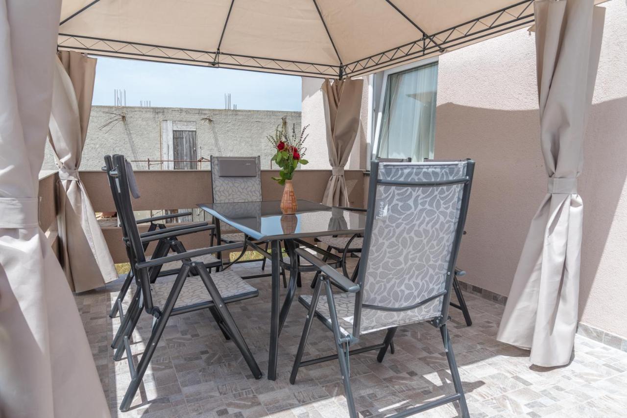 Apartmani Krzak Hoek van Holland Ngoại thất bức ảnh